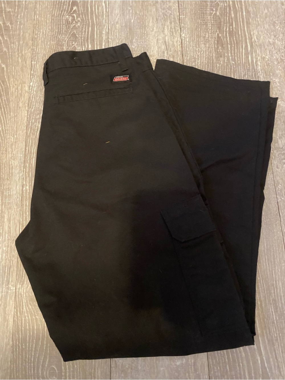 Dickies Black Men's Cargo Pants with Utility Pockets Y2K fashion.